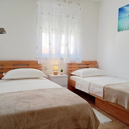 Apartment Villa Odesa with private pool Zara Esterno foto