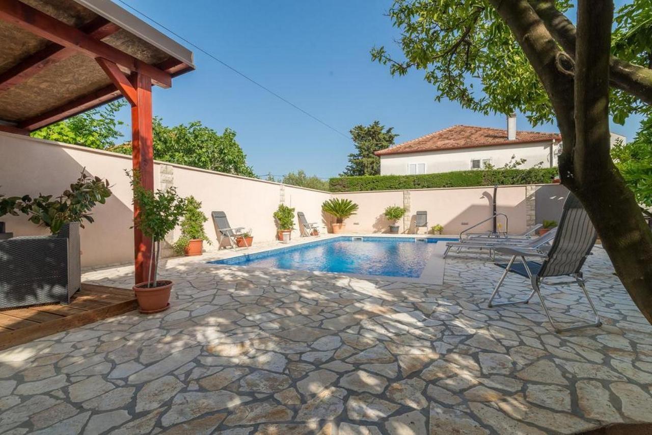 Apartment Villa Odesa with private pool Zara Esterno foto