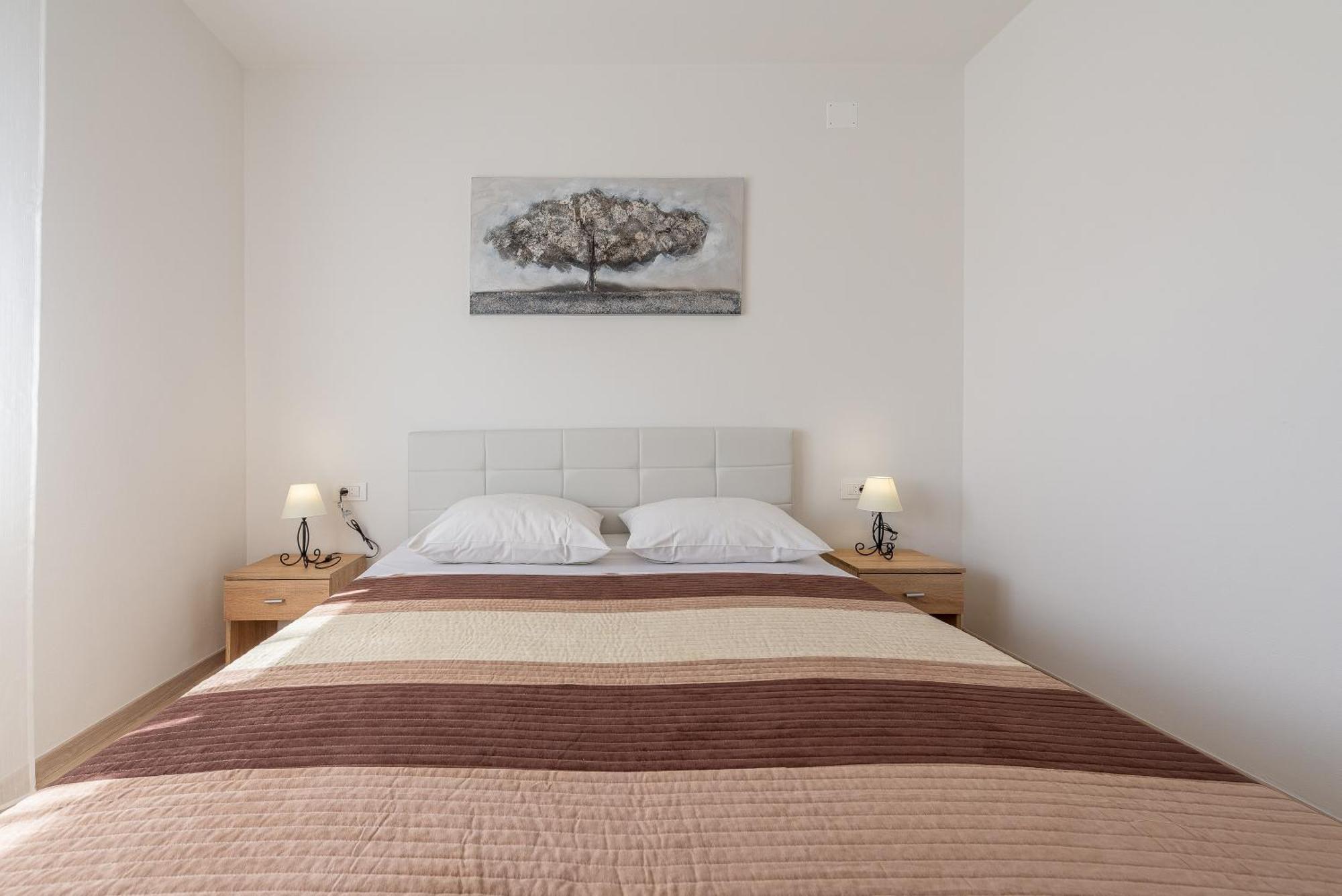Apartment Villa Odesa with private pool Zara Esterno foto