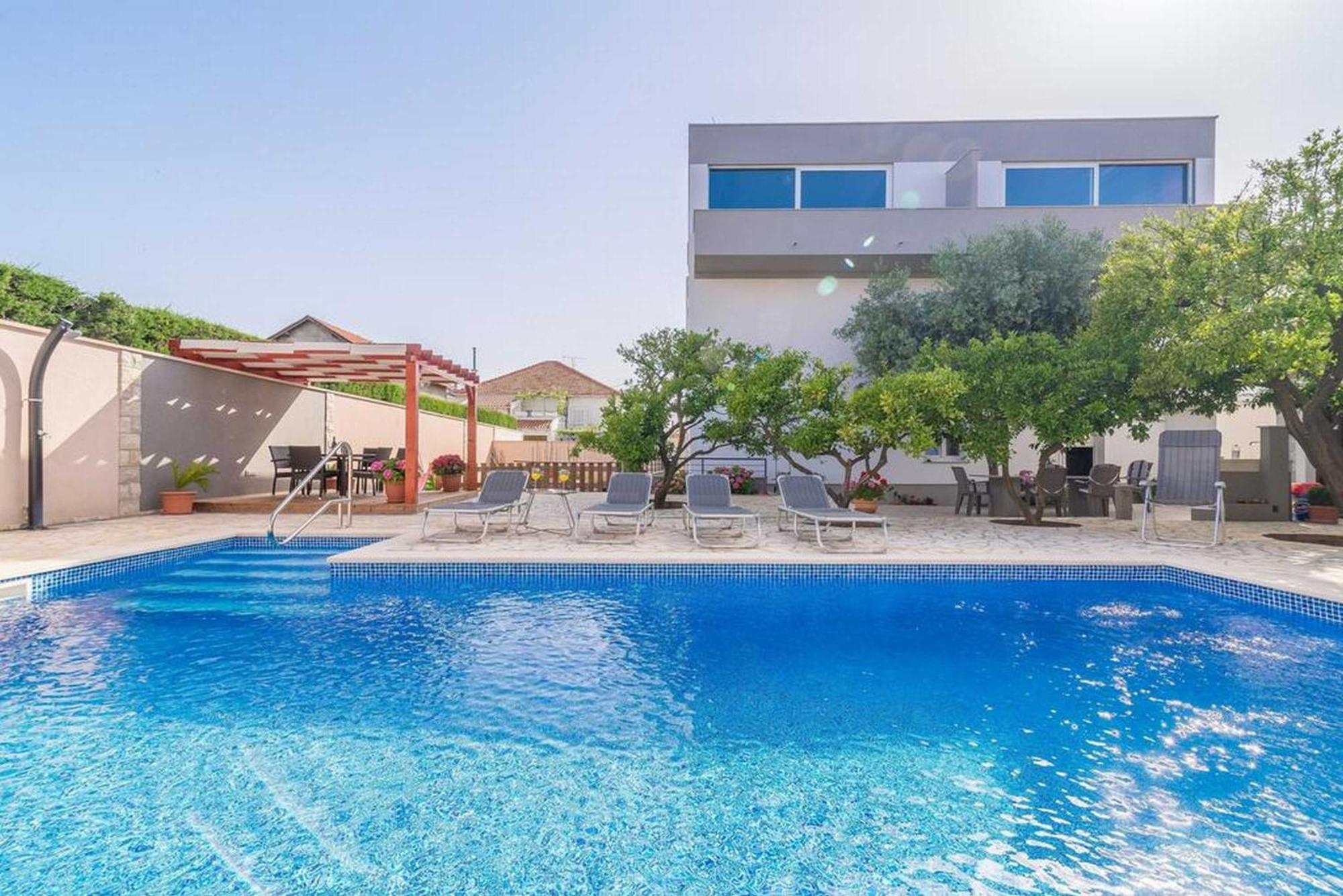 Apartment Villa Odesa with private pool Zara Camera foto